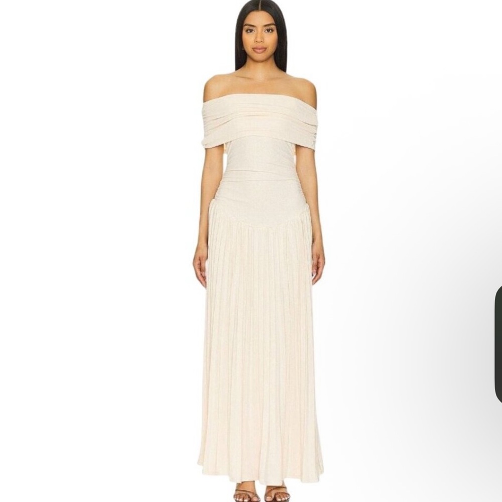 LIONESS Cream Off-Shoulder Dress